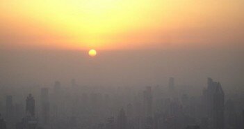 20140219 -Shanghaiairpollutionsunset pic